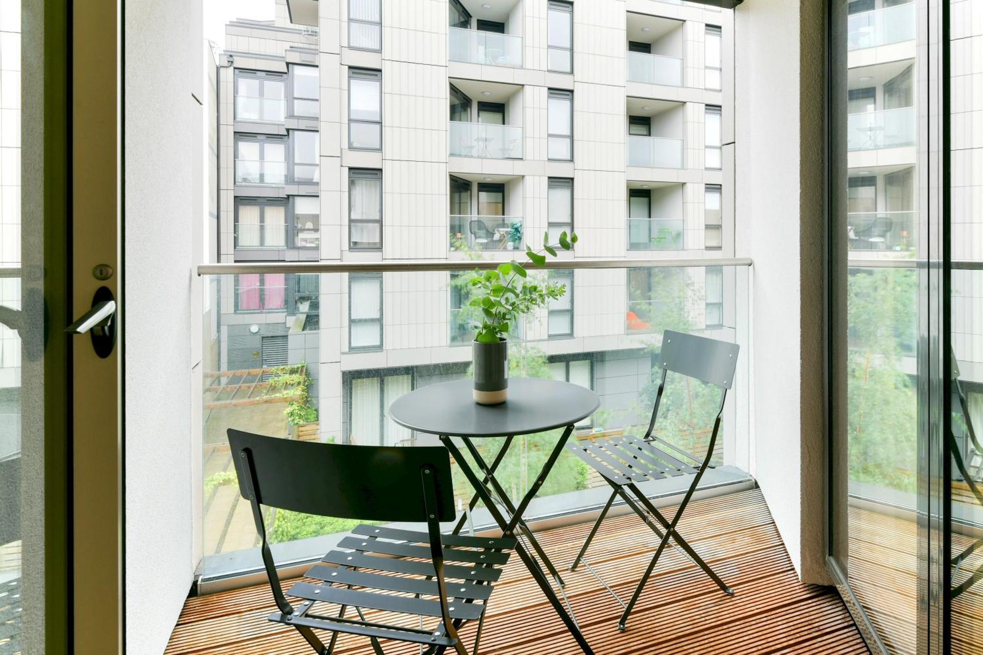 Madison Hill - Clapham South 1 - Two Bedroom Flat London Exterior photo